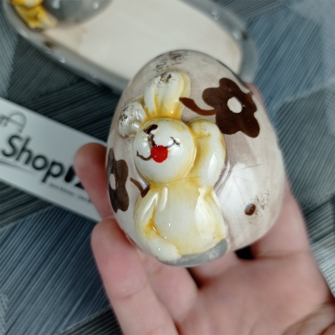 Egg Shape Ceramic Salt & Pepper Shaker With Ceramic Tray (BAJ)