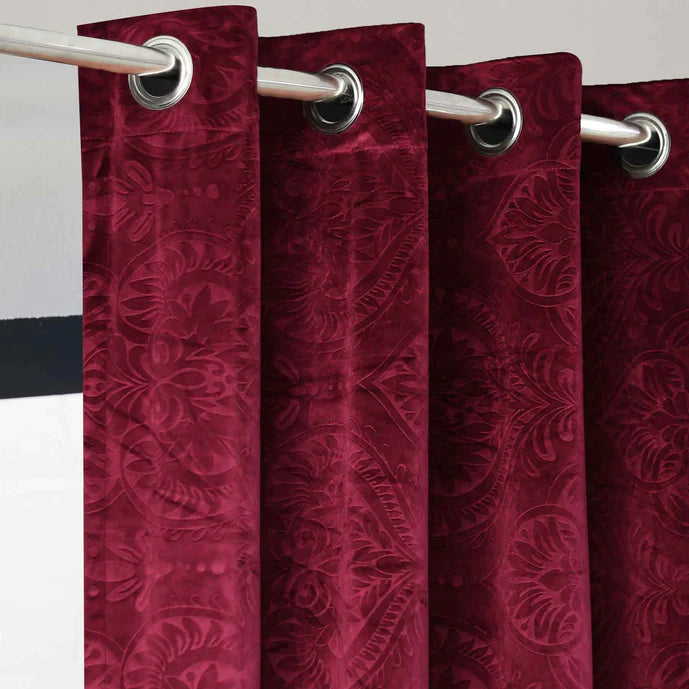Pair Of Branched Leaves Embossed Velvet Curtains In Maroon Color